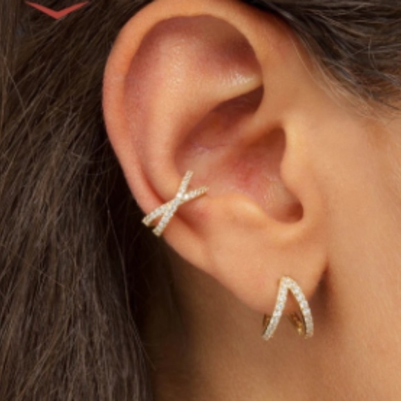 Rhinestone Criss Cross Ear Cuff (1 pc.) - Picture 1 of 9